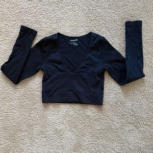 Garage clothing long sleeve fitted, ribbed cropped shirt size medium